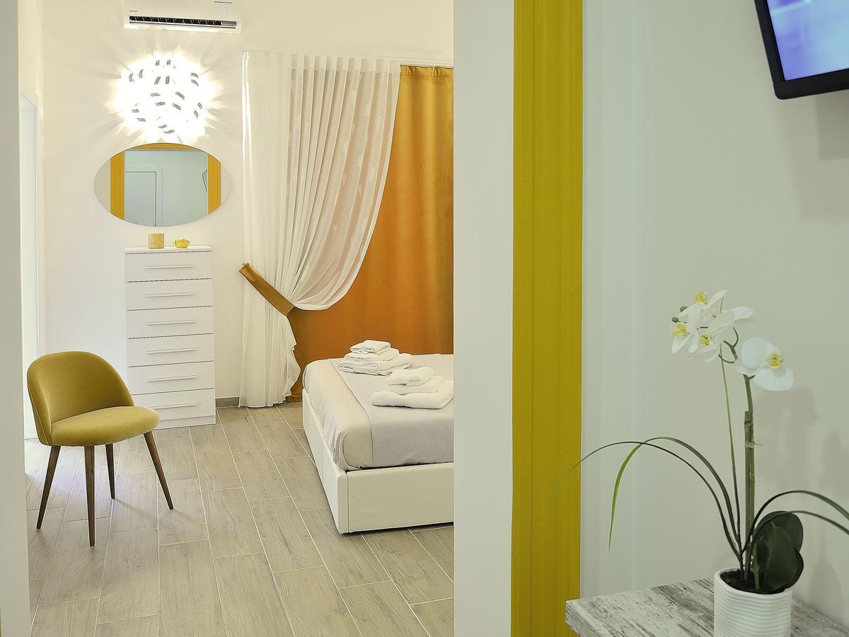 Duca70 "Suite Home" Taranto Exterior photo