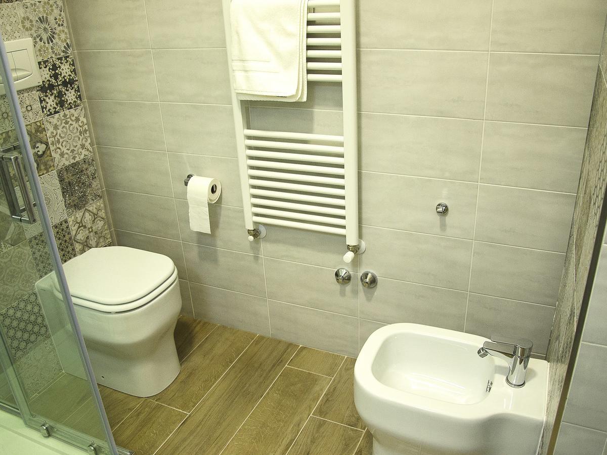 Duca70 "Suite Home" Taranto Exterior photo