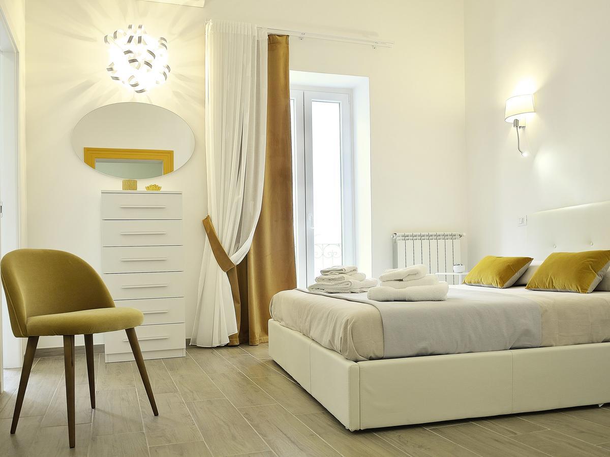 Duca70 "Suite Home" Taranto Exterior photo